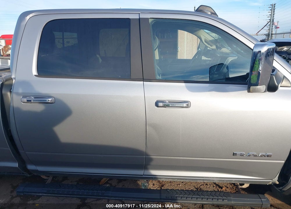 2019 RAM 3500 LAIE  4X4 8' BOX VIN: 3C63RRJL3KG524832