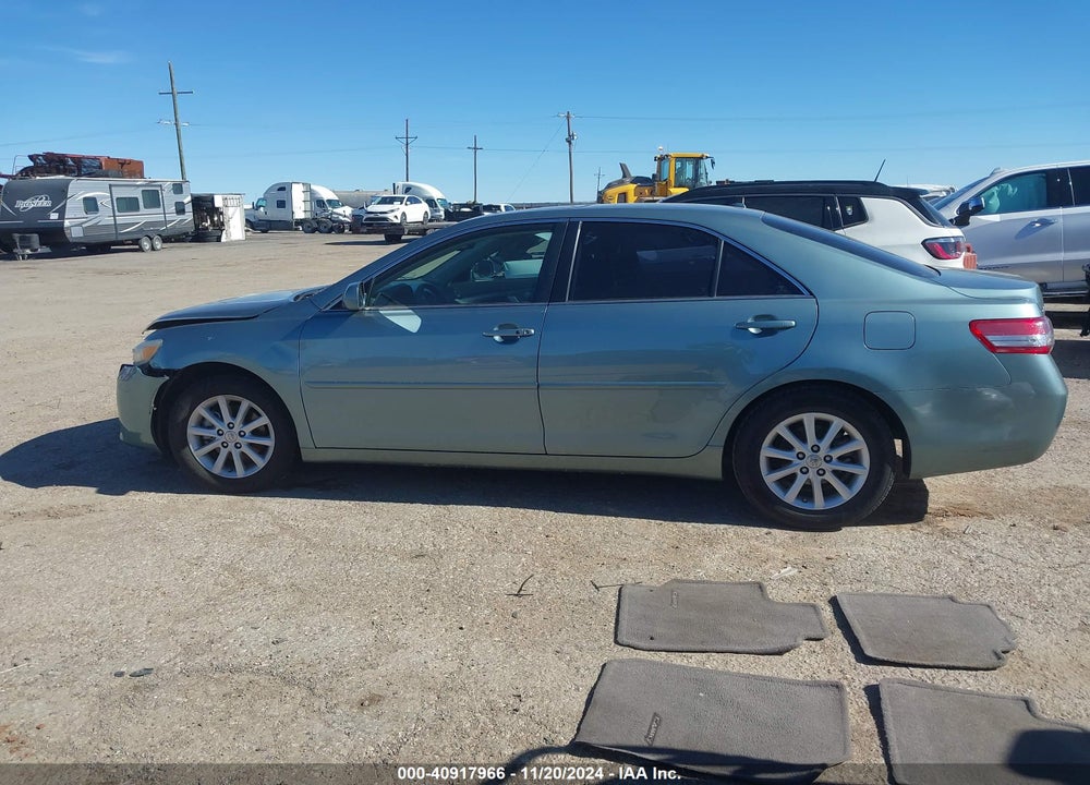 2011 TOYOTA CAMRY XLE VIN: 4T1BF3EKXBU632885