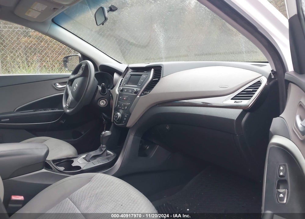 2017 HYUNDAI SANTA FE SPORT 2.4L VIN: 5NMZTDLB5HH010912