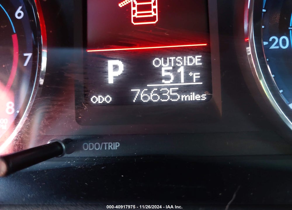 2018 TOYOTA COROLLA VIN: 2T1BURHE8JC007173