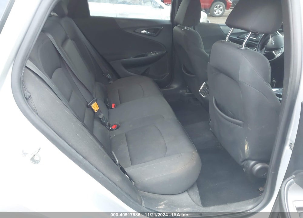 2018 CHEVROLET MALIBU LT VIN: 1G1ZD5ST3JF257001