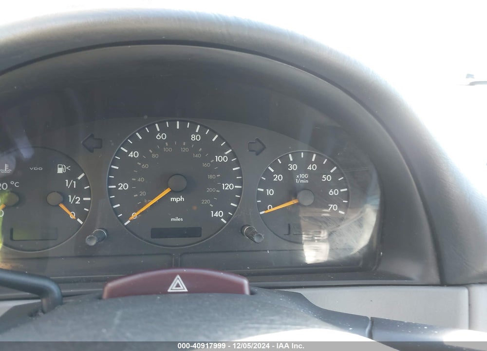 2001 MERCEDES-BENZ ML 320 VIN: 4JGAB54E71A232572