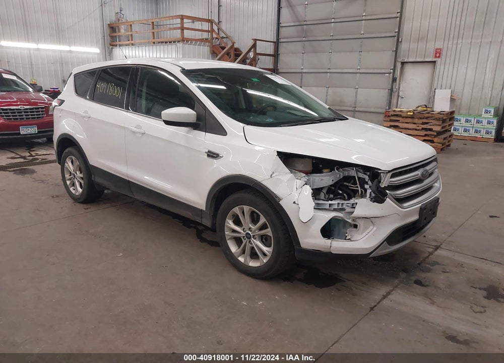 2017 FORD ESCAPE SE VIN: 1FMCU9GDXHUC31826