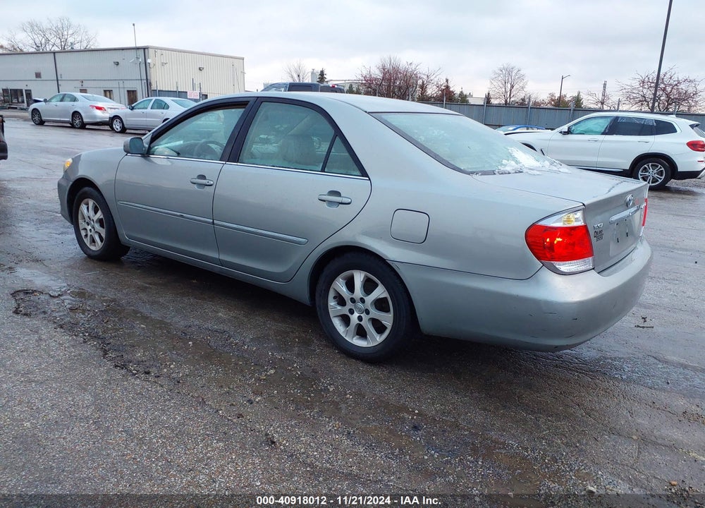 2005 TOYOTA CAMRY XLE VIN: 4T1BE30K45U614574