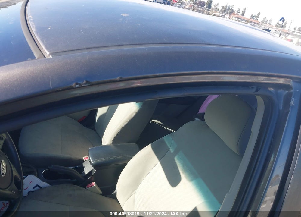 2011 KIA FORTE EX VIN: KNAFU4A22B5425308