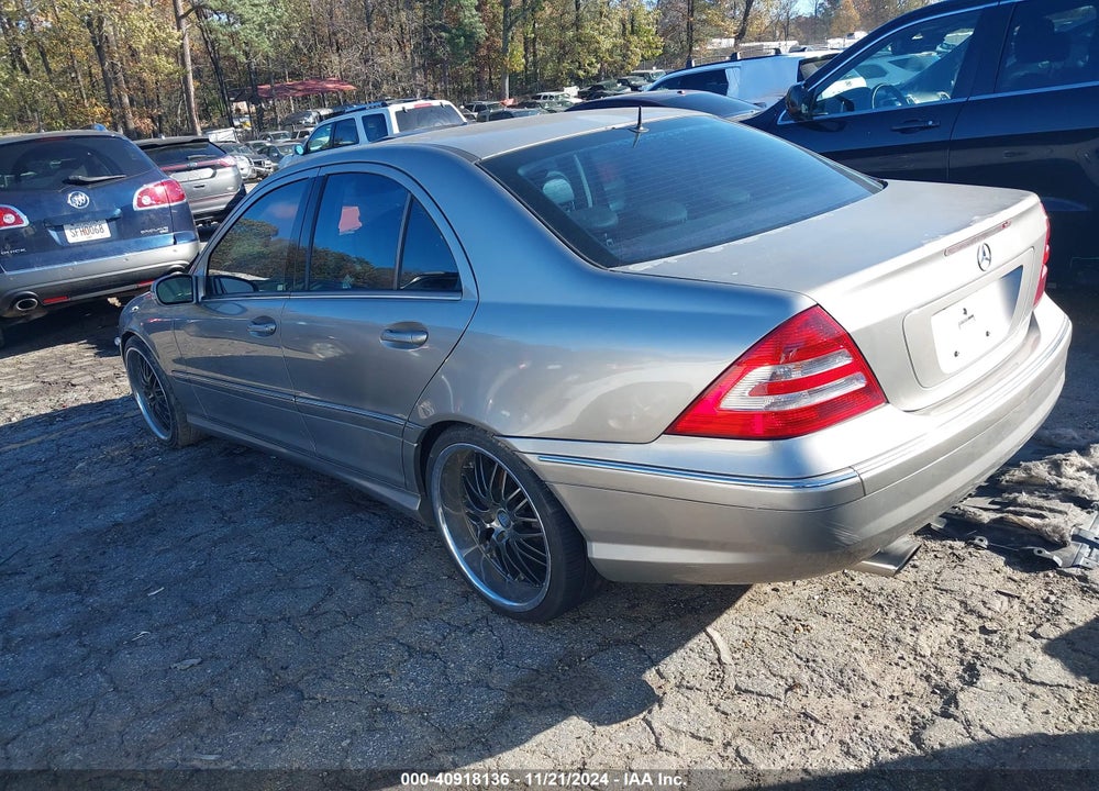 2005 MERCEDES-BENZ C 230 KOMPRESSOR SPORT VIN: WDBRF40JX5F695001