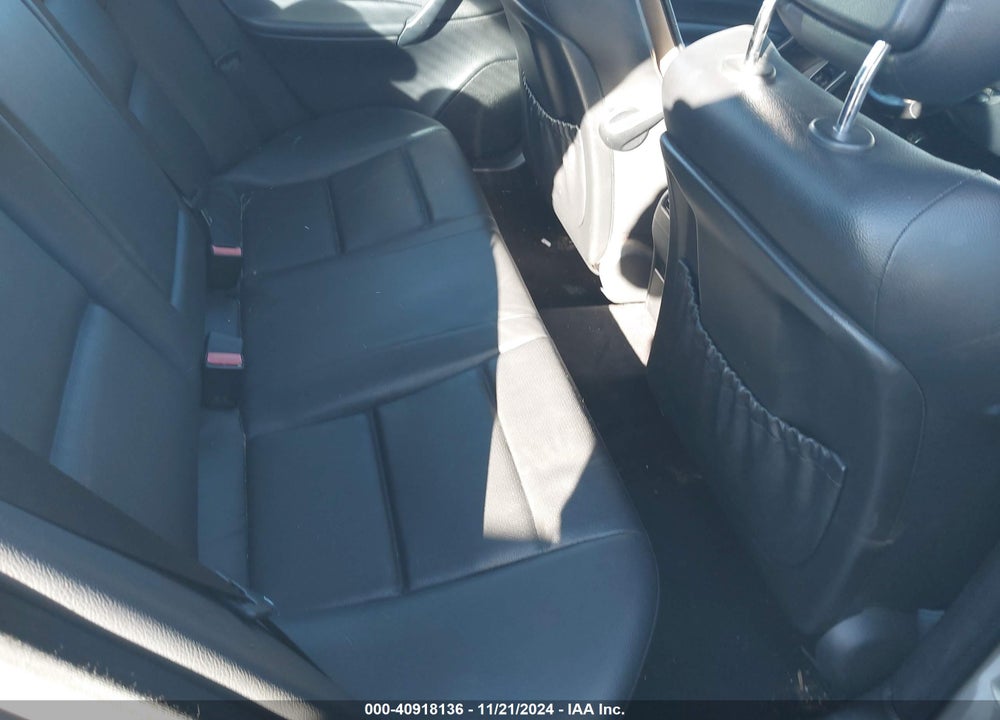 2005 MERCEDES-BENZ C 230 KOMPRESSOR SPORT VIN: WDBRF40JX5F695001