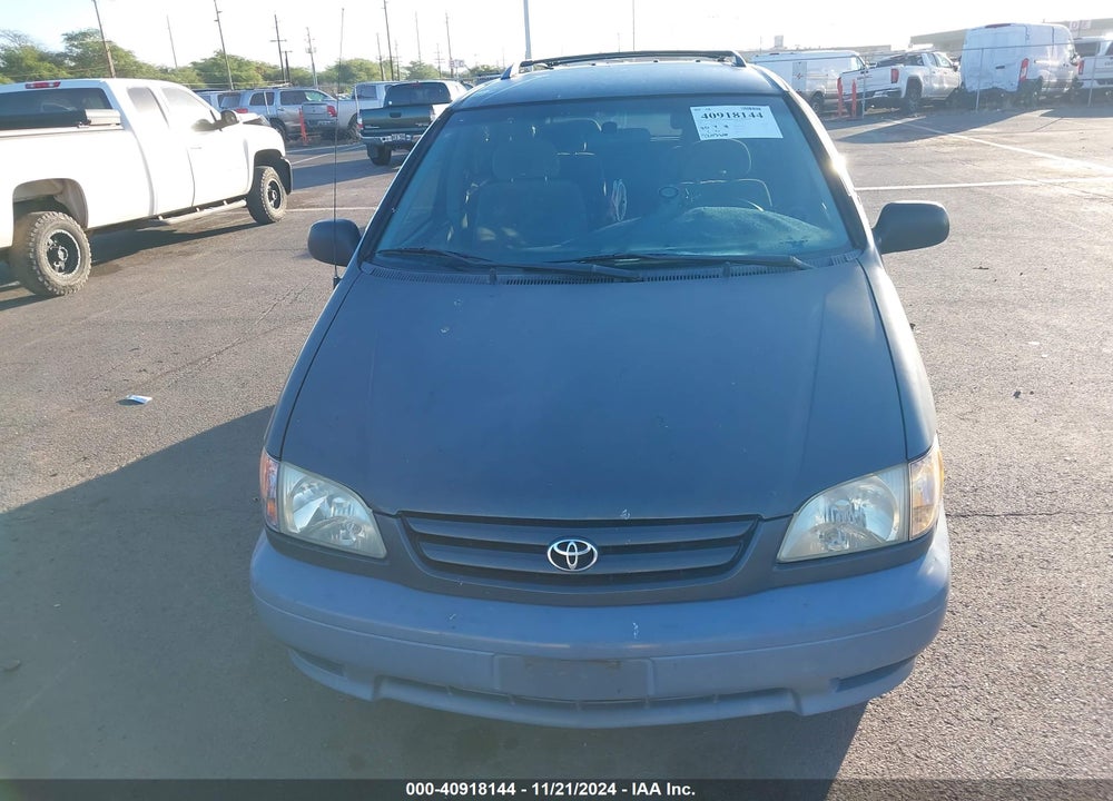 2001 TOYOTA SIENNA LE VIN: 4T3ZF13CX1U394119