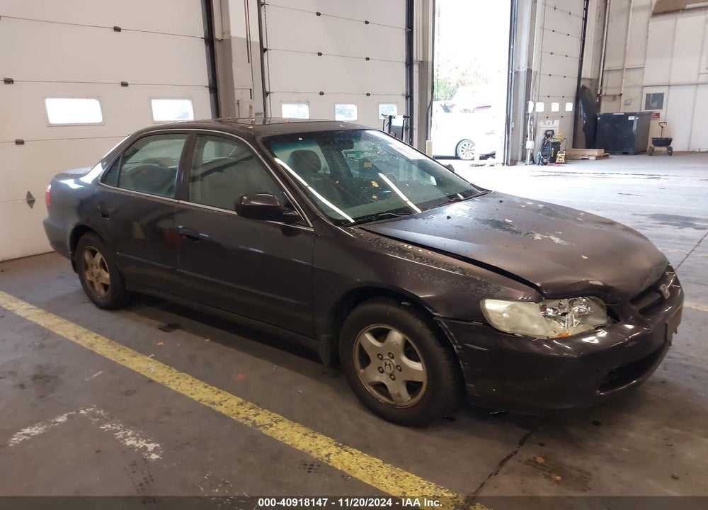 1999 HONDA ACCORD EX V6 VIN: 1HGCG1656XA013259