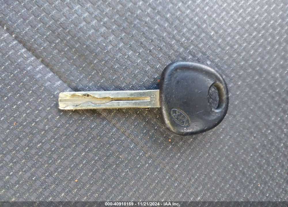 2010 KIA RIO5 LX VIN: KNADH5A3XA6669906