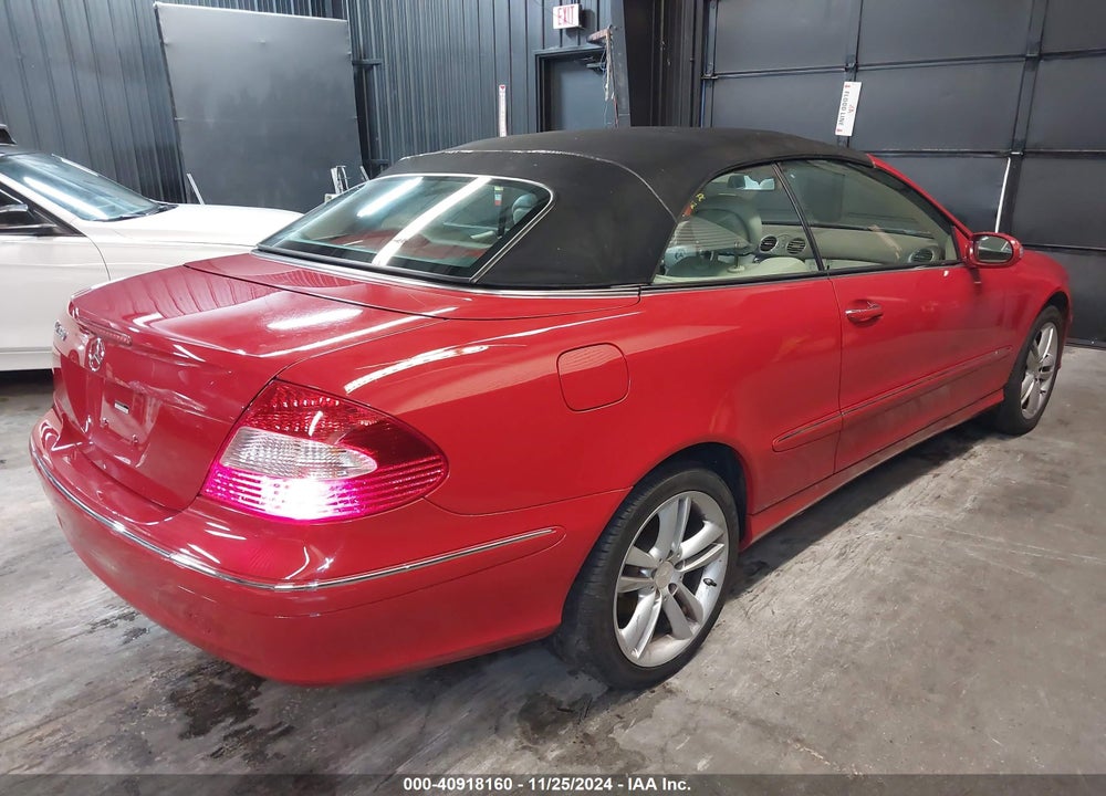 2008 MERCEDES-BENZ CLK 350 VIN: WDBTK56FX8F237098