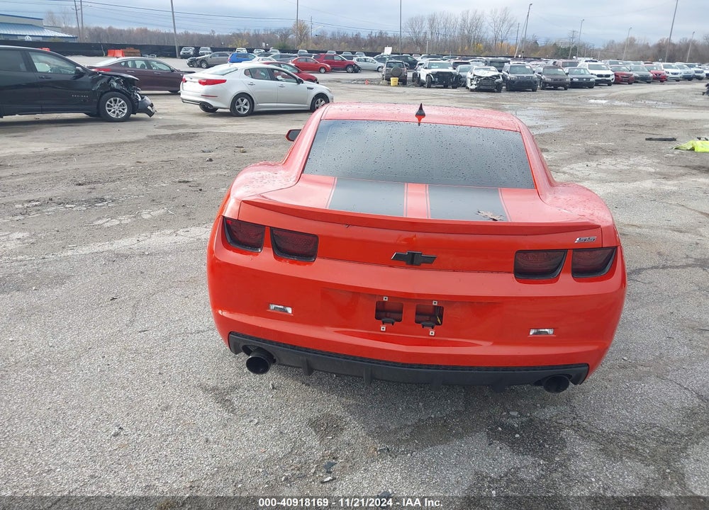 2010 CHEVROLET CAMARO 2SS VIN: 2G1FK1EJ3A9107975