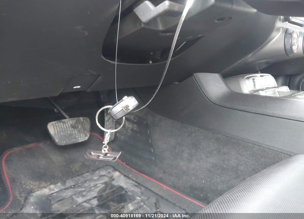 2010 CHEVROLET CAMARO 2SS VIN: 2G1FK1EJ3A9107975