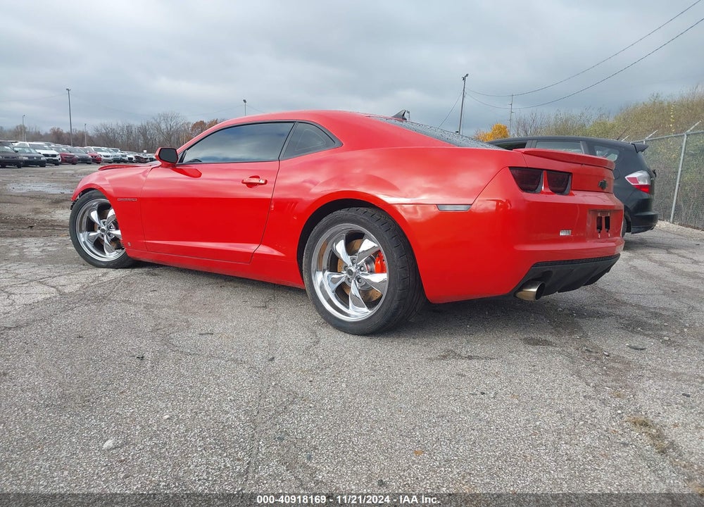 2010 CHEVROLET CAMARO 2SS VIN: 2G1FK1EJ3A9107975