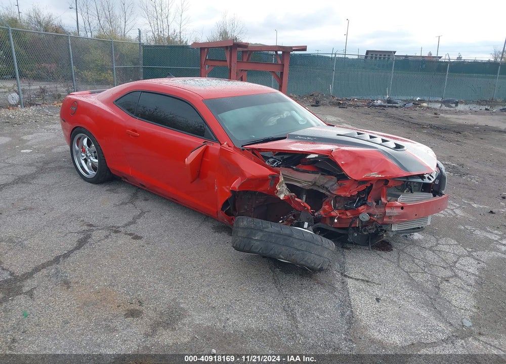 2010 CHEVROLET CAMARO 2SS VIN: 2G1FK1EJ3A9107975
