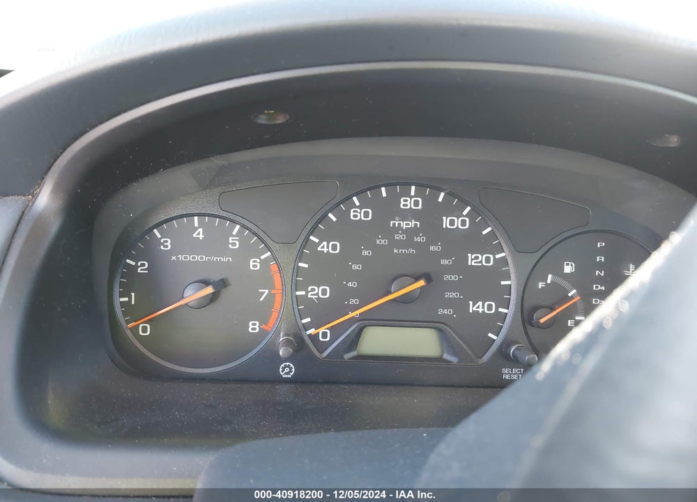 2000 HONDA ACCORD 2.3 LX VIN: 1HGCG6651YA088031
