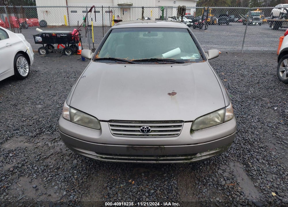 1999 TOYOTA CAMRY CE VIN: 4T1BG22K6XU877119