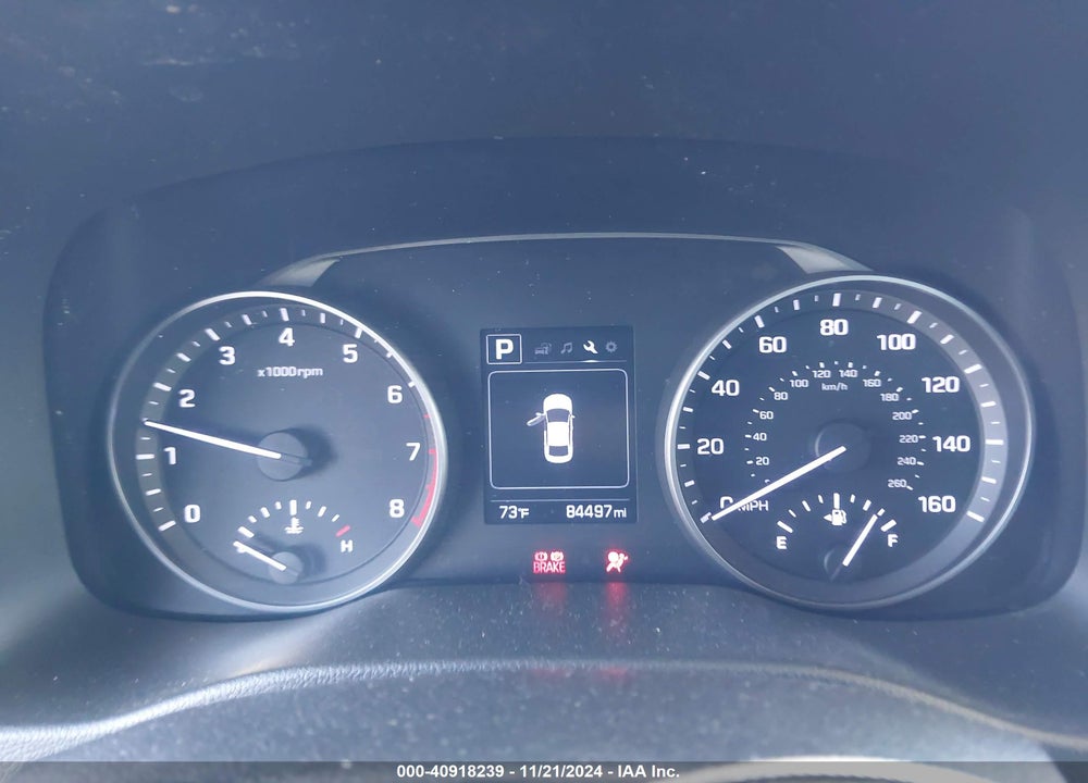 2018 HYUNDAI ELANTRA VIN: 5NPD84LF0JH289323