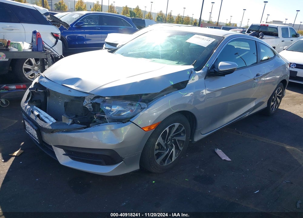 2017 HONDA CIVIC LX VIN: 2HGFC4B58HH305482