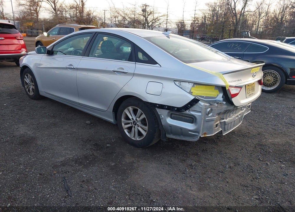 2013 HYUNDAI SONATA GLS VIN: 5NPEB4AC7DH595597