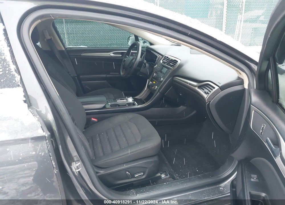 2018 FORD FUSION HYBRID SE VIN: 3FA6P0LU1JR219738
