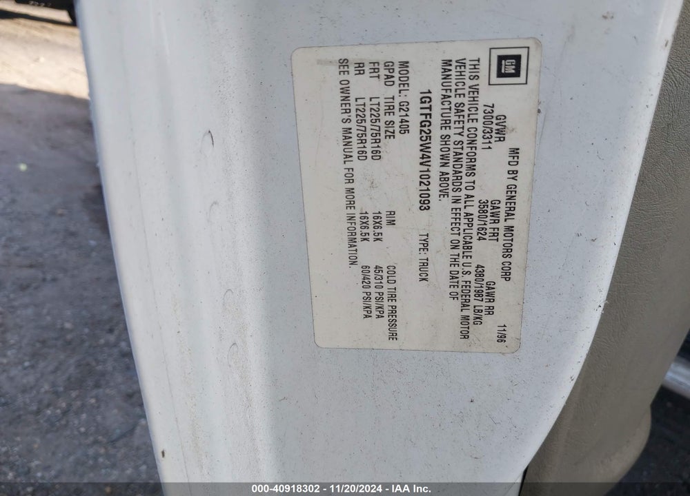 1997 GMC SAVANA STANDARD VIN: 1GTFG25W4V1021093