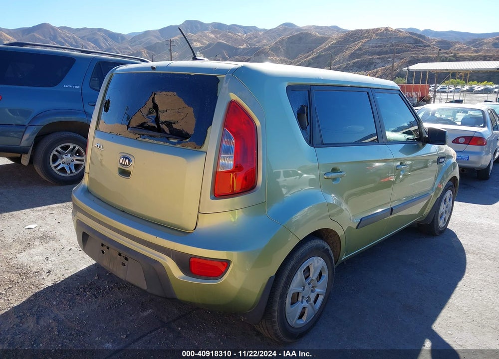 2013 KIA SOUL VIN: KNDJT2A57D7556689