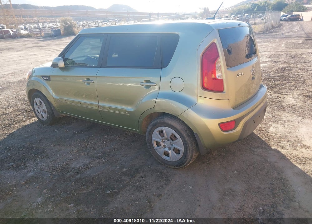 2013 KIA SOUL VIN: KNDJT2A57D7556689