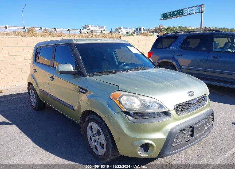 2013 KIA SOUL VIN: KNDJT2A57D7556689