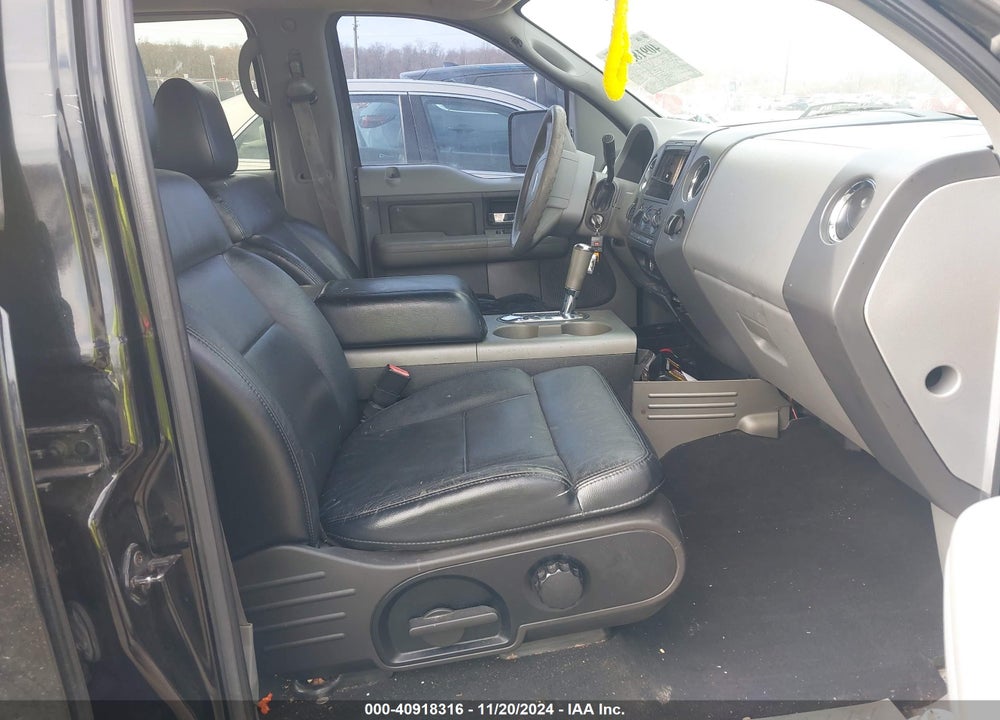2004 FORD F-150 XLT VIN: 1FTRW14W04KC66087