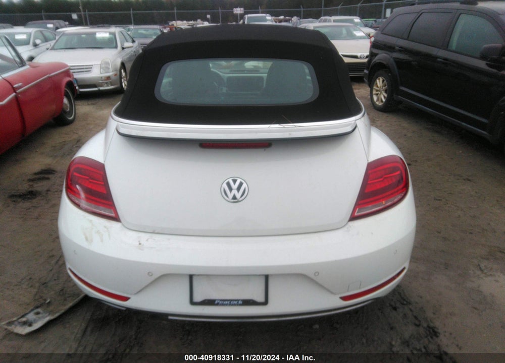 2019 VOLKSWAGEN BEETLE VIN: 3VW5DAAT9KM508778