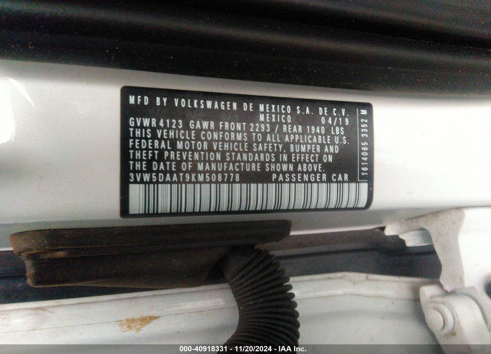 2019 VOLKSWAGEN BEETLE VIN: 3VW5DAAT9KM508778