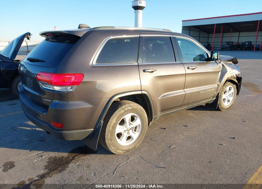 2015 JEEP GRAND CHEROKEE LAREDO VIN: 1C4RJFAG7FC821946