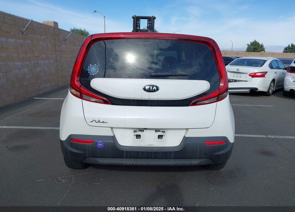 2020 KIA SOUL LX VIN: KNDJ23AU2L7709400