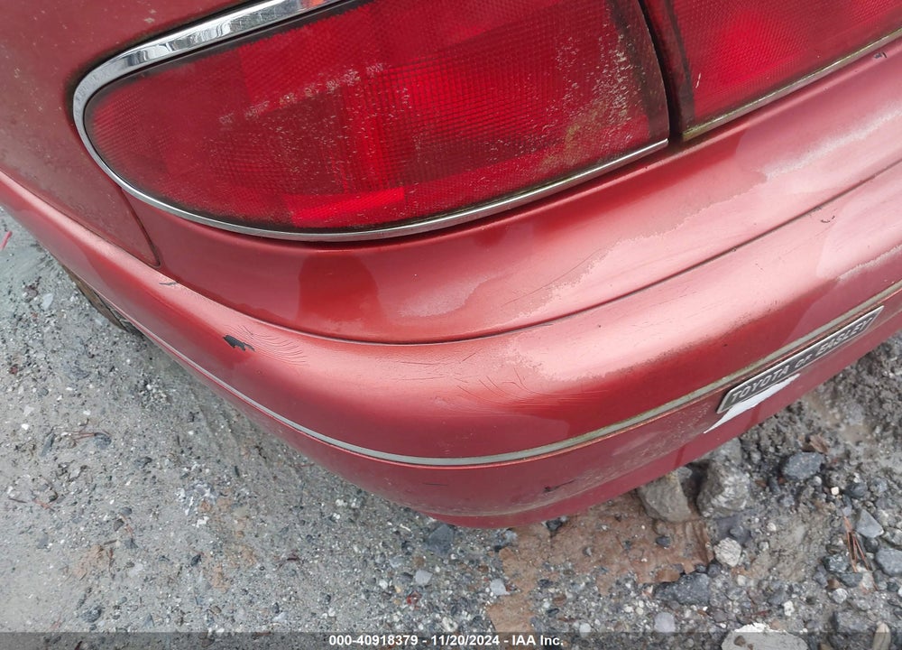 1998 BUICK CENTURY CUSTOM VIN: 2G4WS52M0W1542211