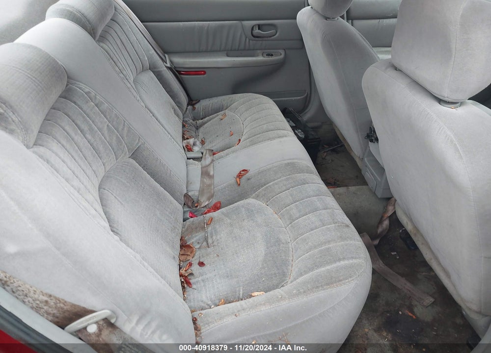 1998 BUICK CENTURY CUSTOM VIN: 2G4WS52M0W1542211