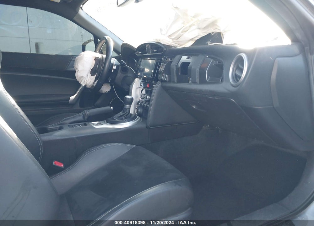 2020 TOYOTA 86 GT VIN: JF1ZNAE10L8752373