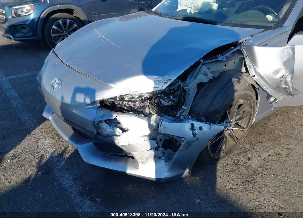 2020 TOYOTA 86 GT VIN: JF1ZNAE10L8752373