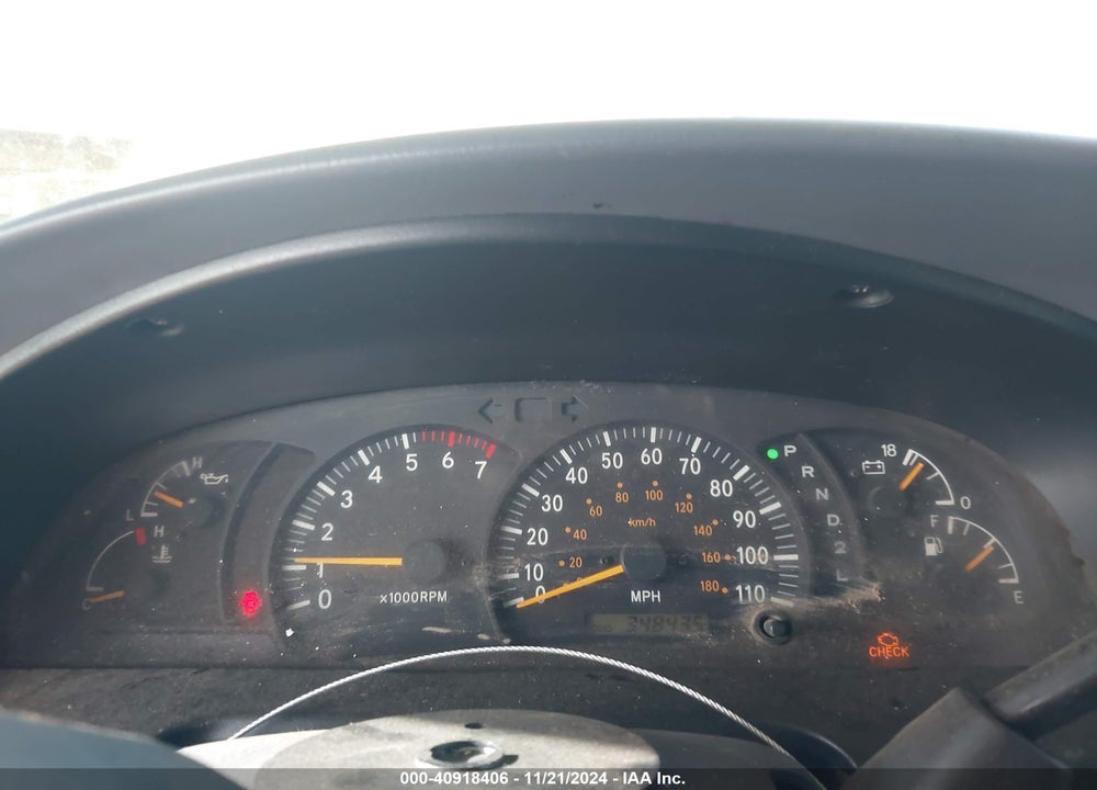 2002 TOYOTA TUNDRA SR5 V8 VIN: 5TBRT34192S275894