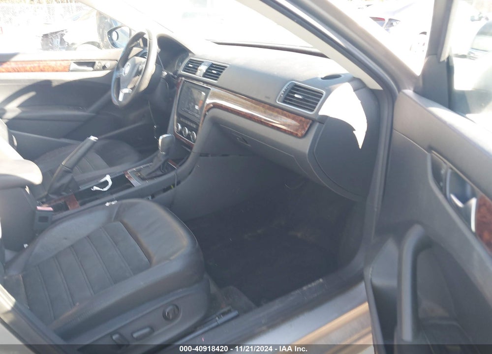2012 VOLKSWAGEN PASSAT 2.0L TDI SEL PREMIUM VIN: 1VWCN7A33CC090728