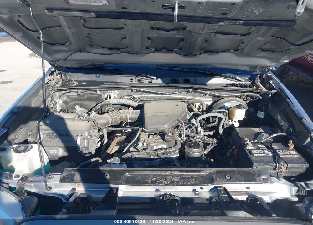 2020 TOYOTA TACOMA SR5 VIN: 5TFAX5GN2LX176669