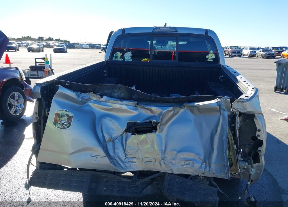 2020 TOYOTA TACOMA SR5 VIN: 5TFAX5GN2LX176669