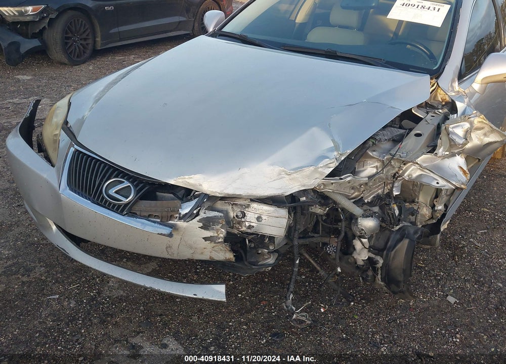 2009 LEXUS IS 250 VIN: JTHBK262892092756