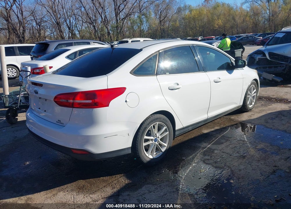 2015 FORD FOCUS SE VIN: 1FADP3F2XFL230469