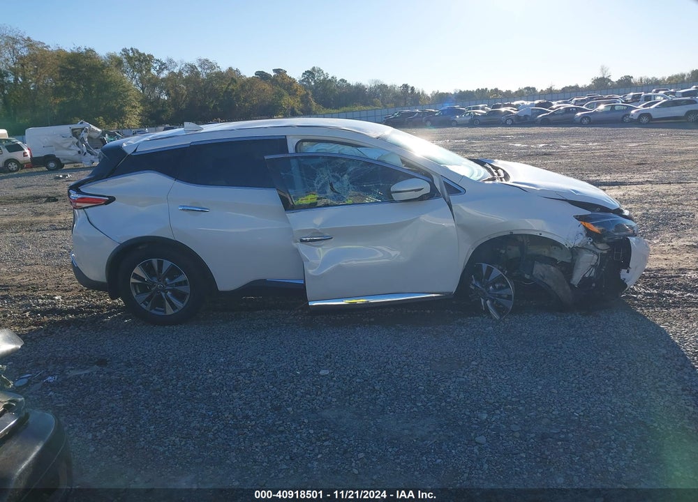 2018 NISSAN MURANO S VIN: 5N1AZ2MGXJN172128