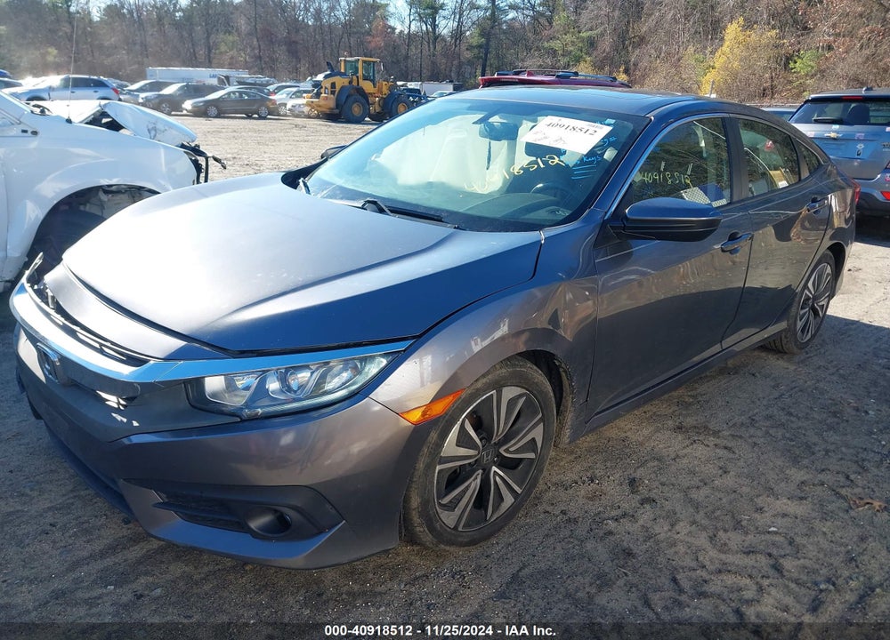 2018 HONDA CIVIC VIN: JHMFC1F76JX022121