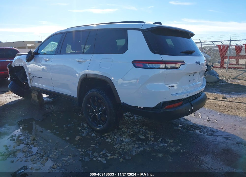 2024 JEEP GRAND CHEROKEE L ALTITUDE 4X4 VIN: 1C4RJKAG9R8524015