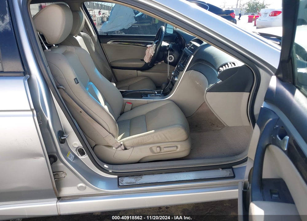 2008 ACURA TL 3.2 VIN: 19UUA66298A031796