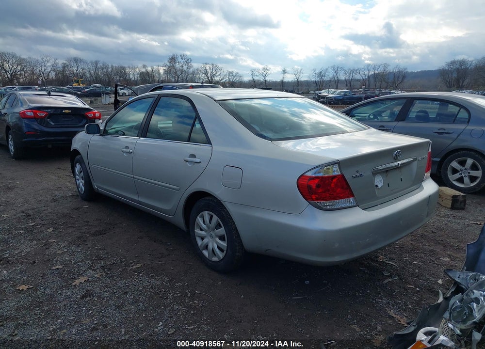 2005 TOYOTA CAMRY LE VIN: 4T1BE32K15U941740