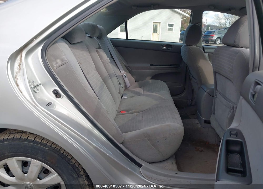 2005 TOYOTA CAMRY LE VIN: 4T1BE32K15U941740